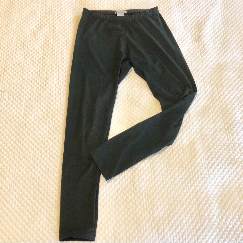 Leggings by Romeo & Juliet Couture